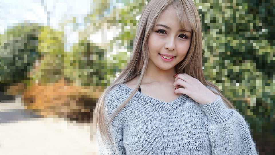 Poster of 042024_001 - Em gái dễ thương phục vụ ông già bẩn thỉu