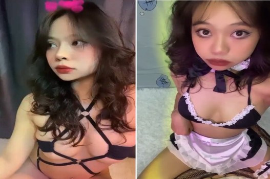 Poster of Em mặc đồ hầu gái mút cu sếp phê