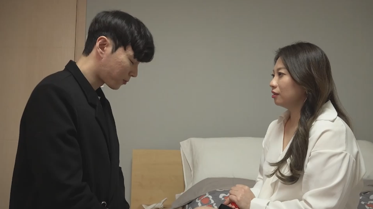 Poster of Người mẹ tội lỗi ngoại tình cùng bạn con trai